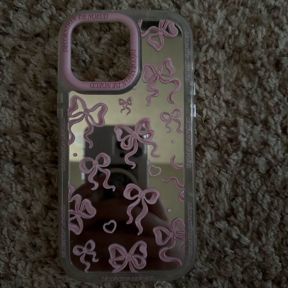Amazon Mirror Case with Pink Bows